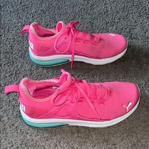 Puma Pink and White Sneakers with Sleek Design